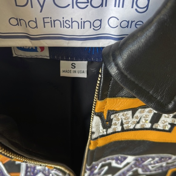Lakers Leather NBS Championship jacket - Picture 5 of 8